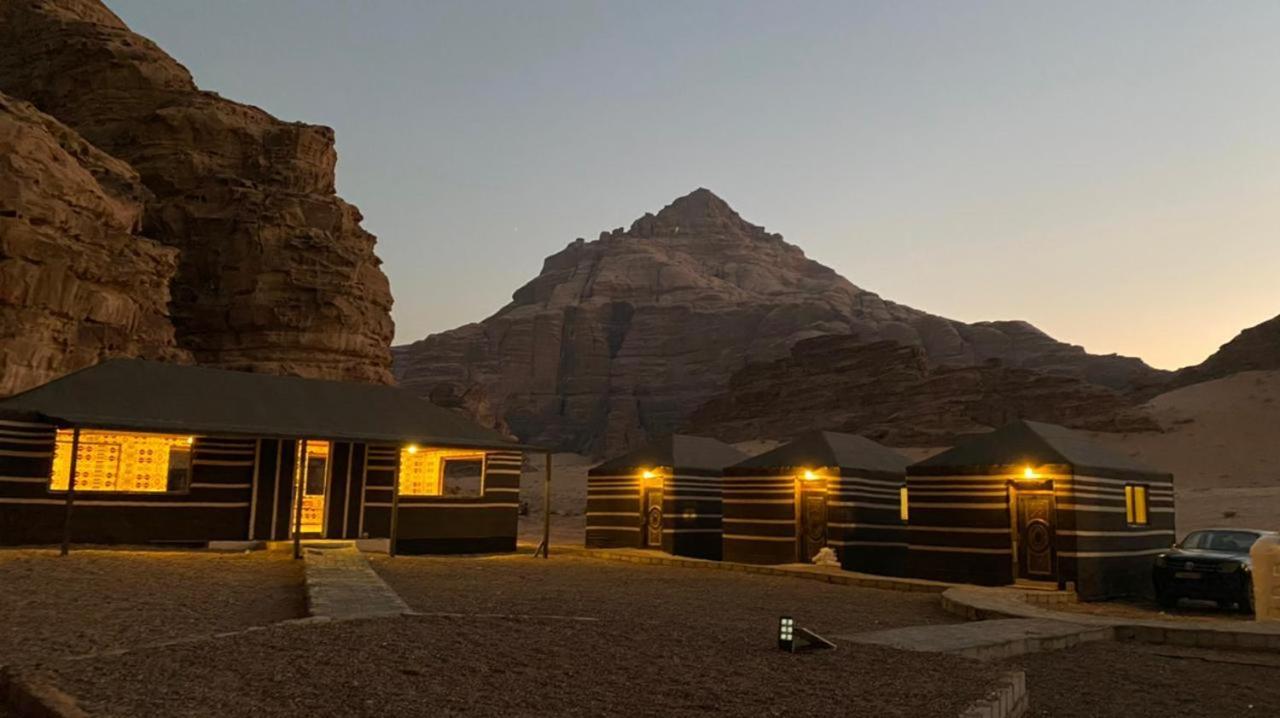 Desert Jewel Camp Rum vádi Kültér fotó